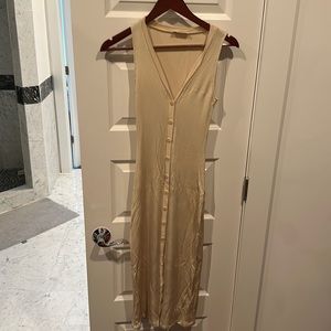 Aritzia Babaton XS cream midi dress